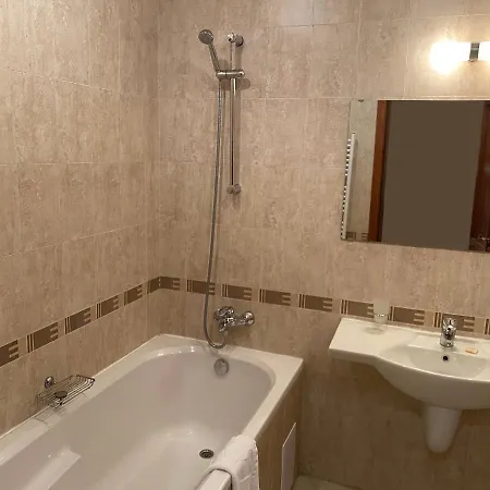 Appart hôtel One Bedroom In Gated Complex 3*