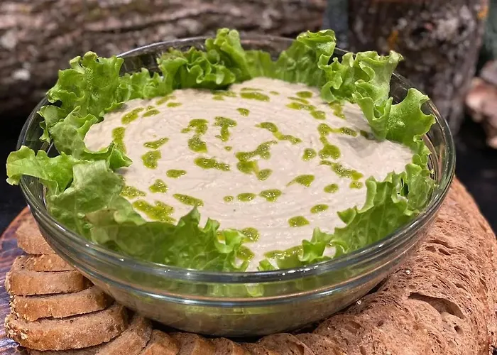 Appart hôtel One Bedroom In Gated Complex 3*